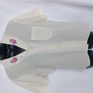 Vintage Lucia Button Up Short Sleeved Blouse Cream with Floral applica collar